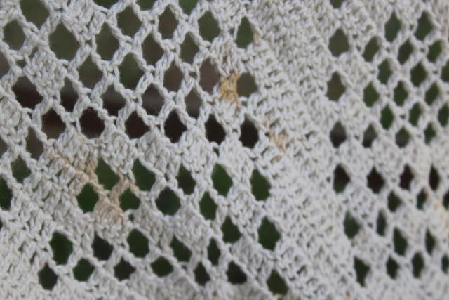 photo of zigzag pattern vintage crochet lace, handmade heavy cotton lace tablecloth or throw #8