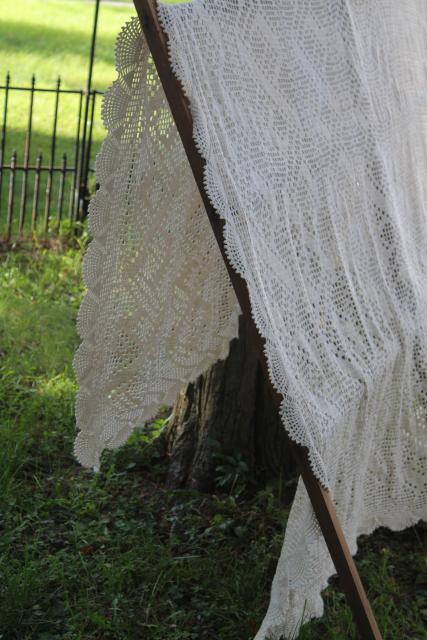 photo of zigzag pattern vintage crochet lace, handmade heavy cotton lace tablecloth or throw #9
