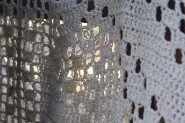 photo of zigzag pattern vintage crochet lace, handmade heavy cotton lace tablecloth or throw #12